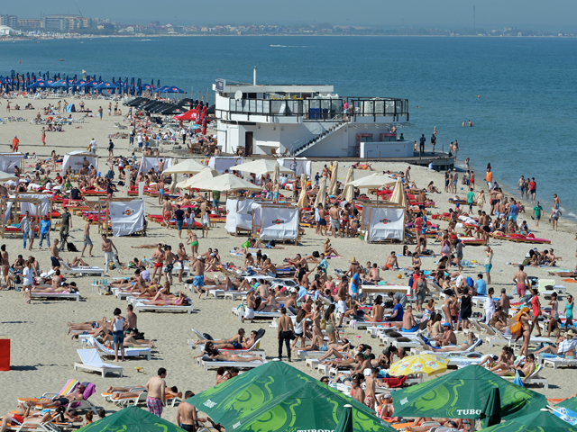 Survive Break apart Orderly Românii au cheltuit 5,5 milioane euro pe litoral în primul weekend din  septembrie