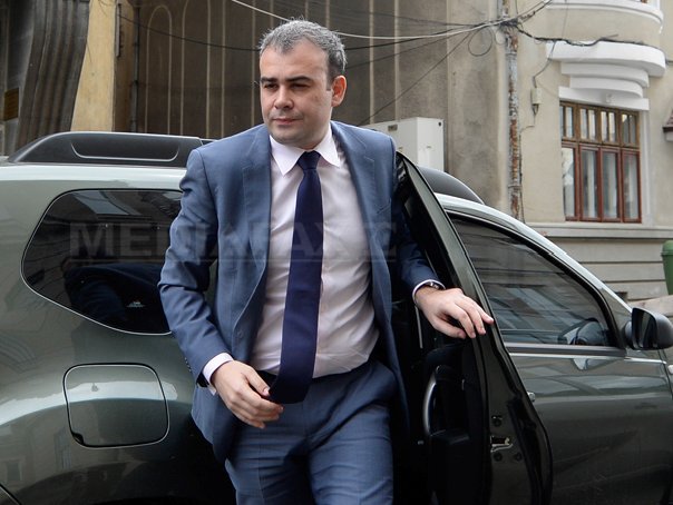 Ministerul Finanţelor: Informaţia referitoare la prezenţa lui Darius Vâlcov în sediul instituţiei este falsă