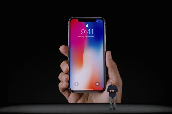 Apple se pregăteşte de unul dintre cele mai aşteptate evenimente din tech: Lansarea noilor modele de iPhone. Ce aduc nou? 