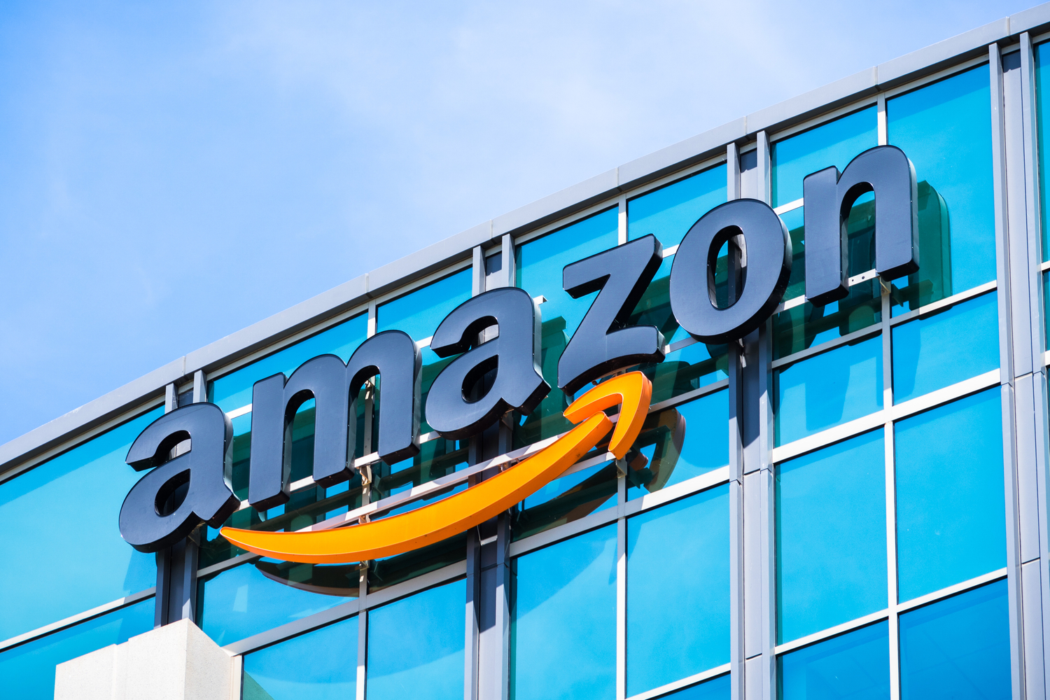 Gigantul Amazon vrea să cucerească India: Jeff Bezos anunţă o investiţie de 1 miliard de dolari