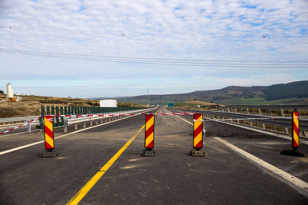 Lucian Bode, ministrul interimar al Transporturilor: Autostrada A8, cunoscută drept „Autostrada Unirii”, ar putea fi terminată în 2026-2027