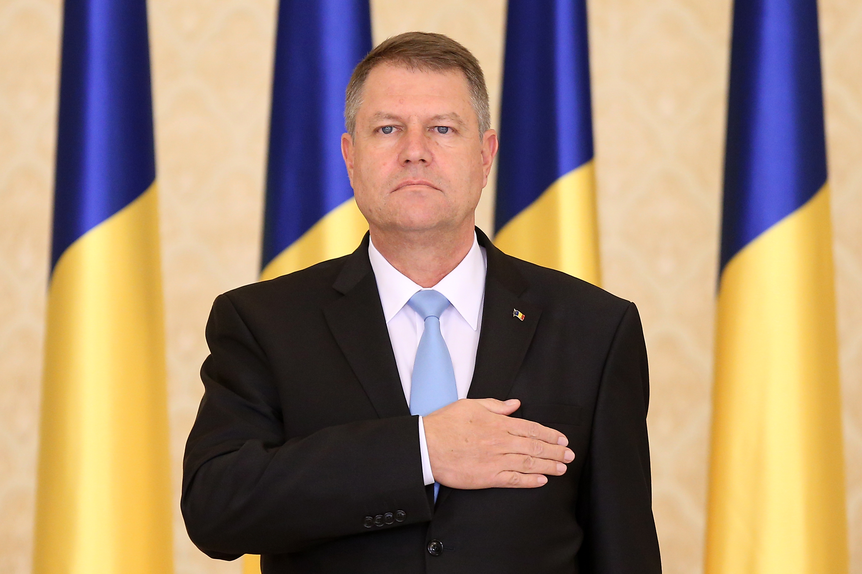 Preşedintele Klaus Iohannis se adresează Parlamentului, la un an de mandat