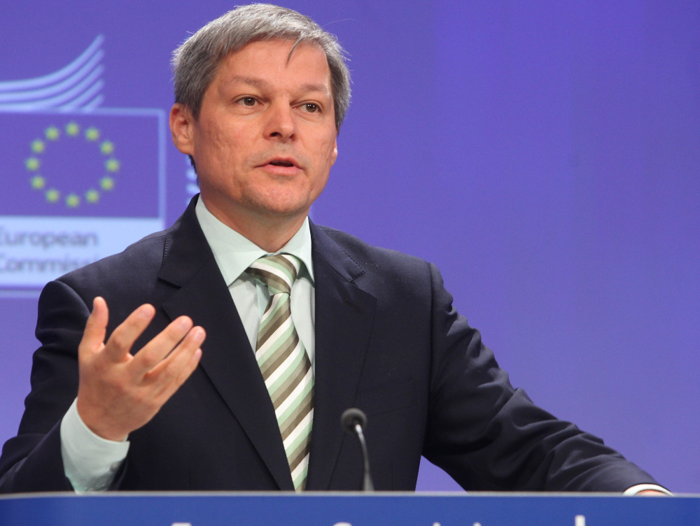Premierul Cioloş: Nicio grijă, domnule Dragnea, procesul de achiziţie a Cuminţeniei decurge firesc