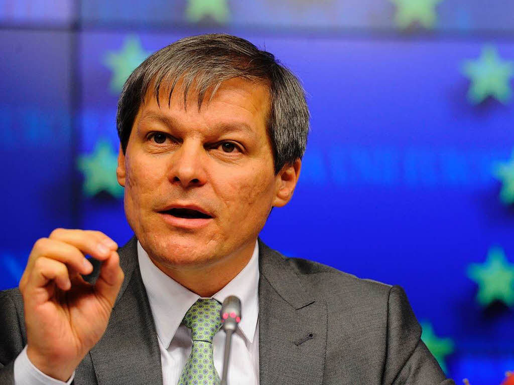 Dacian Cioloş: Nu putem fi stat-membru de prim plan al UE cât timp suntem în afara zonei Euro