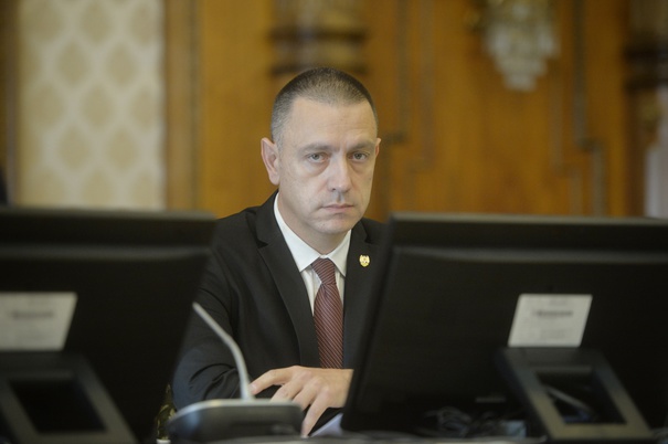 Fostul ministru al Apărării, Mihai Fifor, propus pentru funcţia de preşedinte interimar al Consiliului Naţional PSD