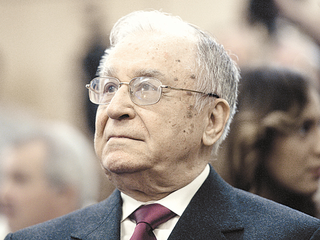 Ion Iliescu, fost preşedinte al României, audiat în dosarul Mineriadei