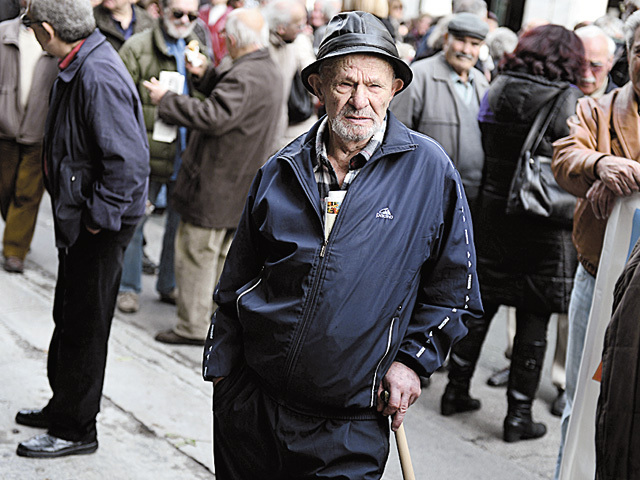 Peste un milion de persoane vor avea pensii mărite începând cu 1 martie