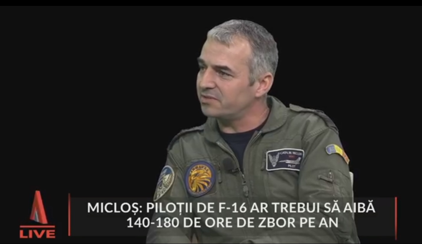 Comandorul Cătălin Micloş: Visul meu: escadrile de F-16 puternice, pentru apărare eficientă