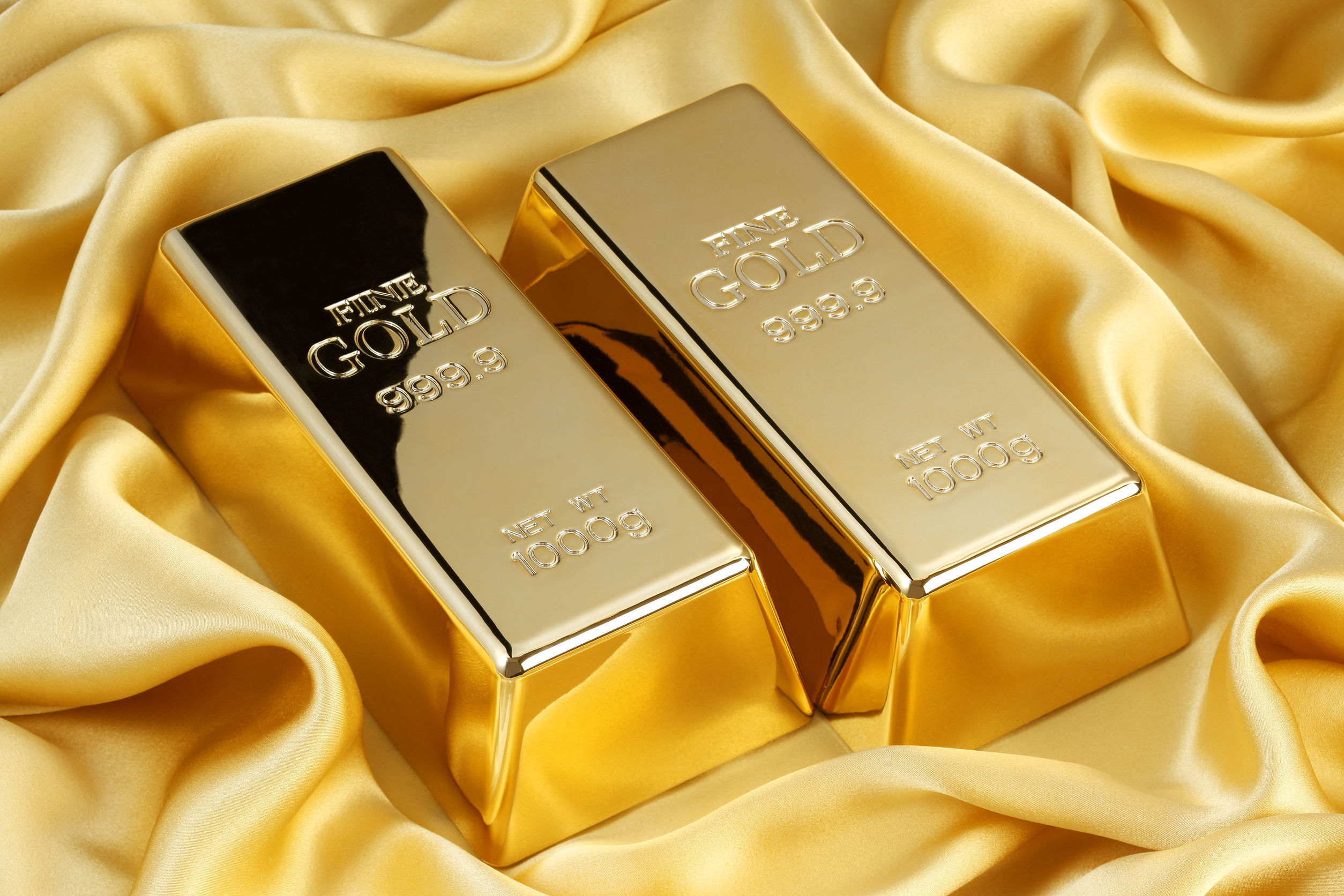 Preţul gramului de aur se află la cel mai scăzut nivel din ultimii doi ani şi jumătate