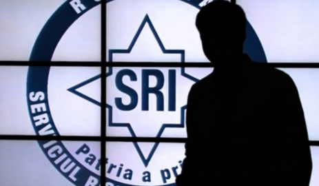 Scandal la nivel înalt: Un căpitan SRI a fost pus sub control judiciar pentru trafic de influenţă, după ce a cerut mită 2.500 de euro 