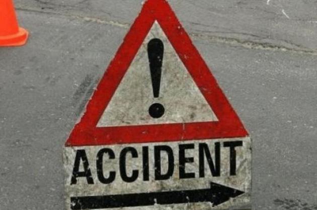 Accident pe DN4 Bucureşti-Olteniţa: Traficul este întrerupt