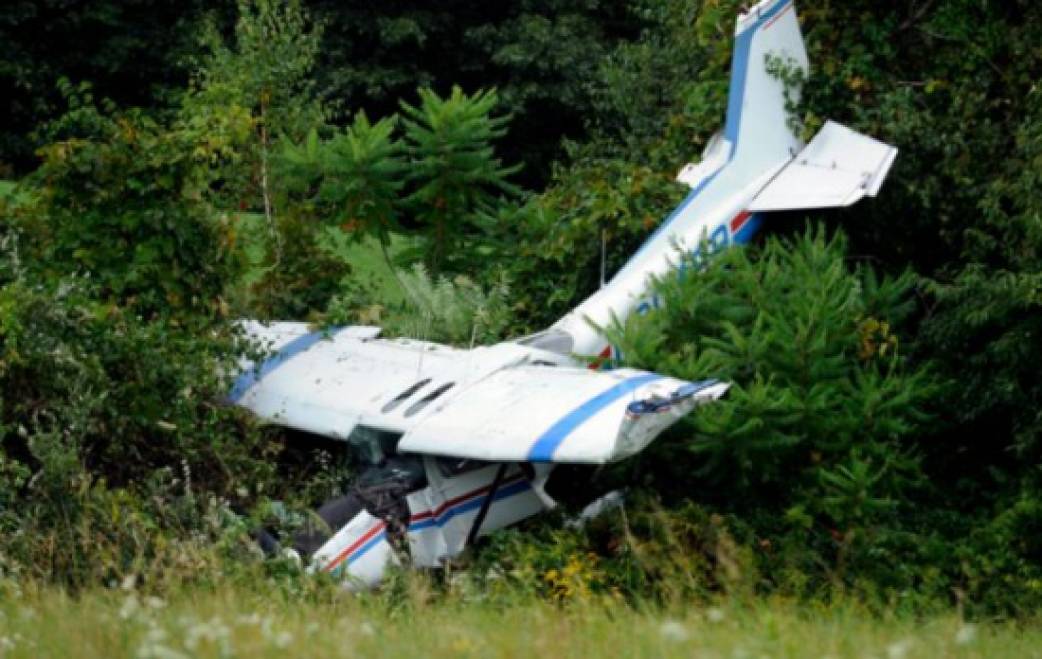 Un avion de mici dimensiuni s-a prăbuşit în sud-estul Franţei. Accidentul s-a soldat cu doi morţi