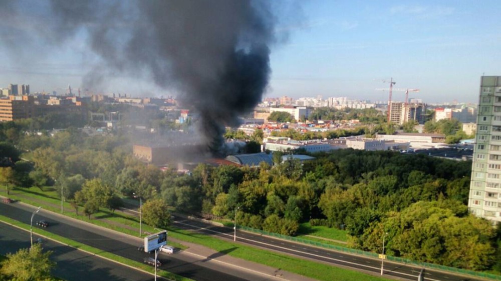 Incediu la un depozit din Moscova, soldat cu 17 morţi