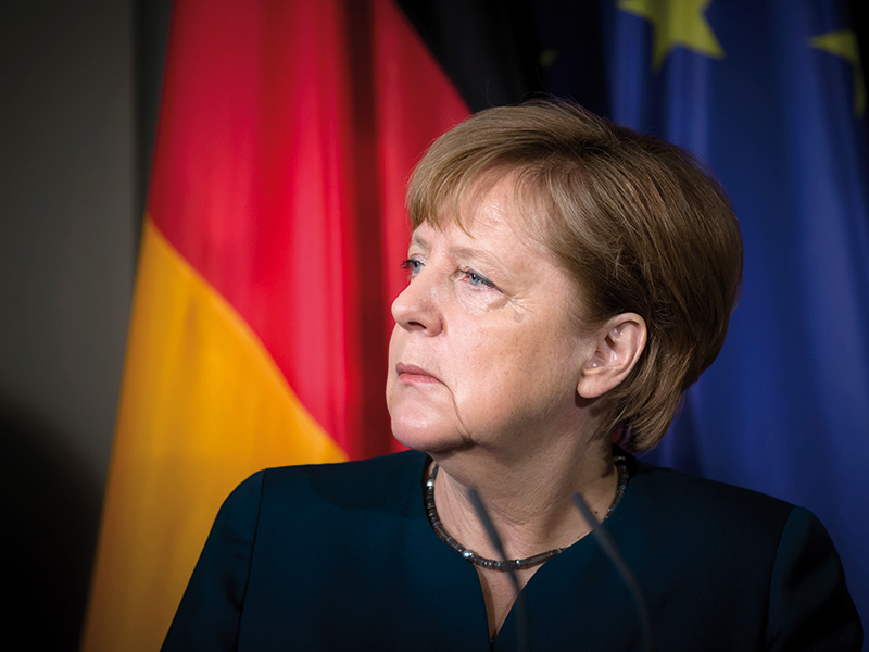 Previziunile sumbre ale lui Merkel: Până la 70% din populaţie ar putea fi infectată cu noul coronavirus
