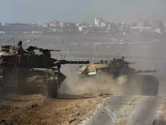 Israelul a făcut un „raid ţintit” cu tancuri în Gaza, ca parte a pregătirilor pentru următoarele etape de luptă