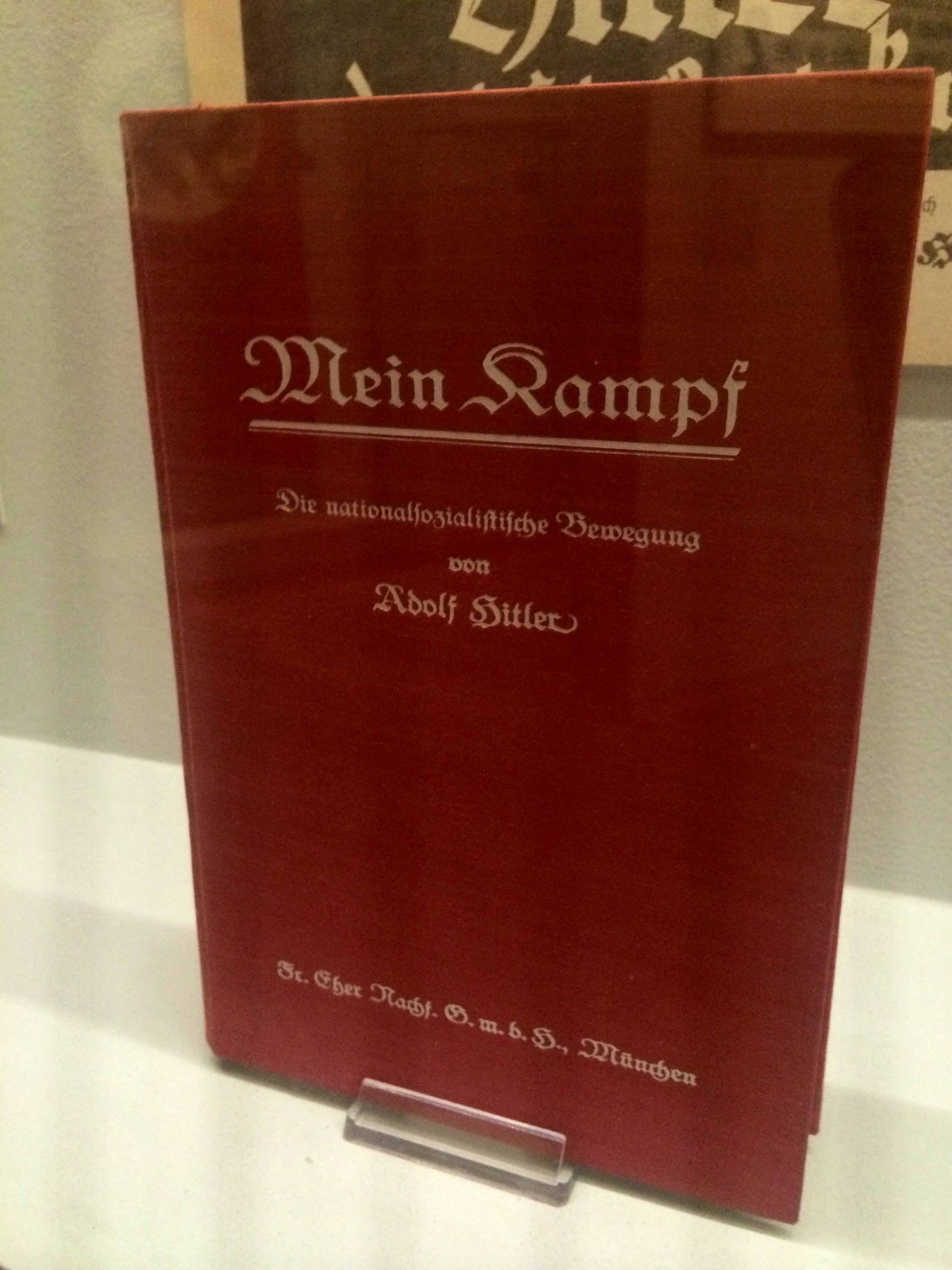 „Mein Kampf”, de Adolf Hitler, s-a vândut anul trecut, în Germania, în 85.000 de exemplare