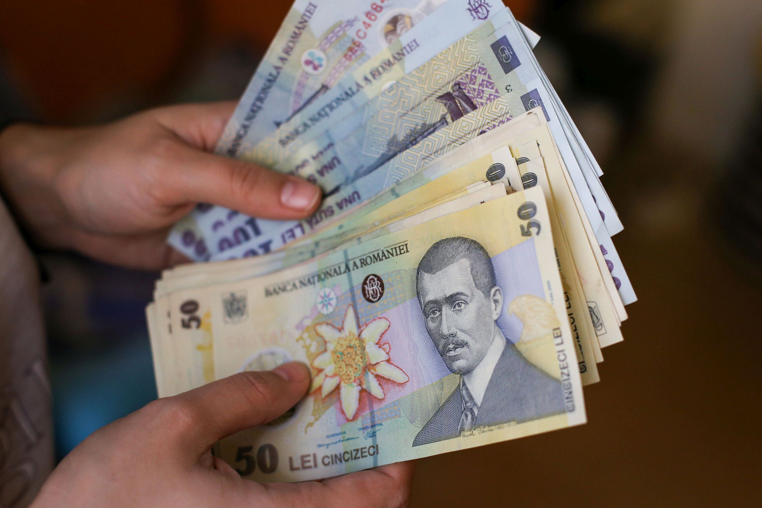 Conturi de economii, Depozite Lei sau Euro - Banca Transilvania