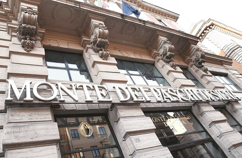 Ştirea săptămânii pe pieţele financiare: Treisprezece bancheri au fost trimişi în închisoare în scandalul băncii italiene Monte Paschi pentru că au vândut produse toxice celei mai vechi bănci din lume, provocând pierderi de sute de milioane de euro