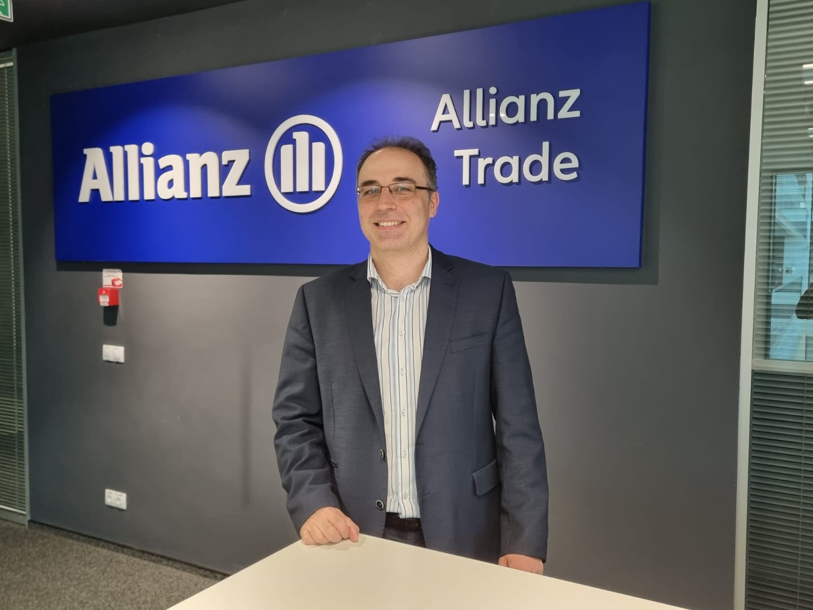 Allianz Trade: Numărul companiilor care intră în insolvenţă creşte într-un ritm accelerat la nivel global, depăşind nivelul antetior pandemiei la firmele cu venituri peste 50 mil.euro, dar în cazul României, după creşteri susţinute de aproximativ 80% în ultimii doi ani, ritmul a încetinit