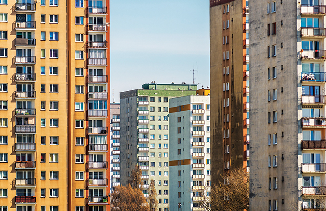 O problemă persistentă pentru piaţa creditului ipotecar din România este reprezentată de concentrarea împrumuturilor, în condiţiile în care principalele şase centre regionale deţin 60% din volumul creditelor ipotecare.