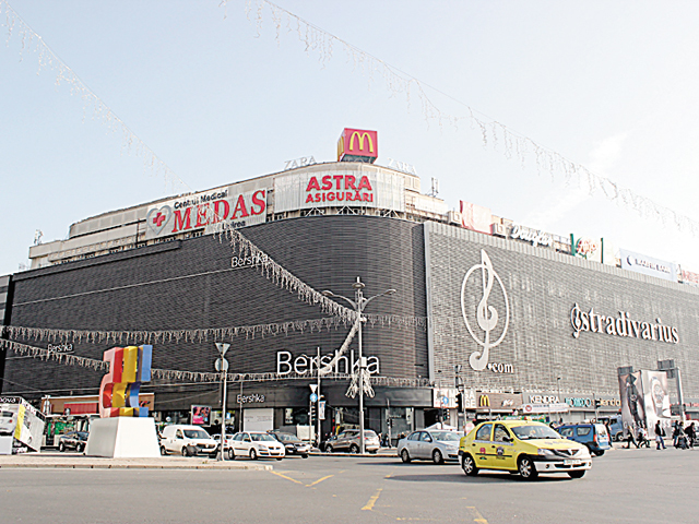 Unirea Shopping Center rămâne societate listată şi se transferă pe AeRO