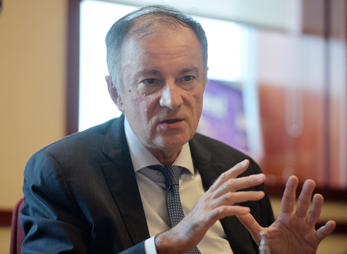 Philippe Lhotte, fostul CEO, renunţă la mandatul de membru al consiliului de administraţie al BRD