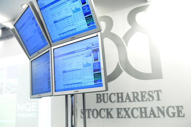 Un pachet de aproape 1% din SIF Oltenia, societate care a vândut în 2018 participaţia la BCR, şi-a schimbat miercuri proprietarii