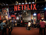 ​De 40 de ori în 10 ani: Netflix, cu cea mai mare creştere din indicele S&P din ultimul deceniu, arată încotro se îndreaptă consumul de media şi entertainment