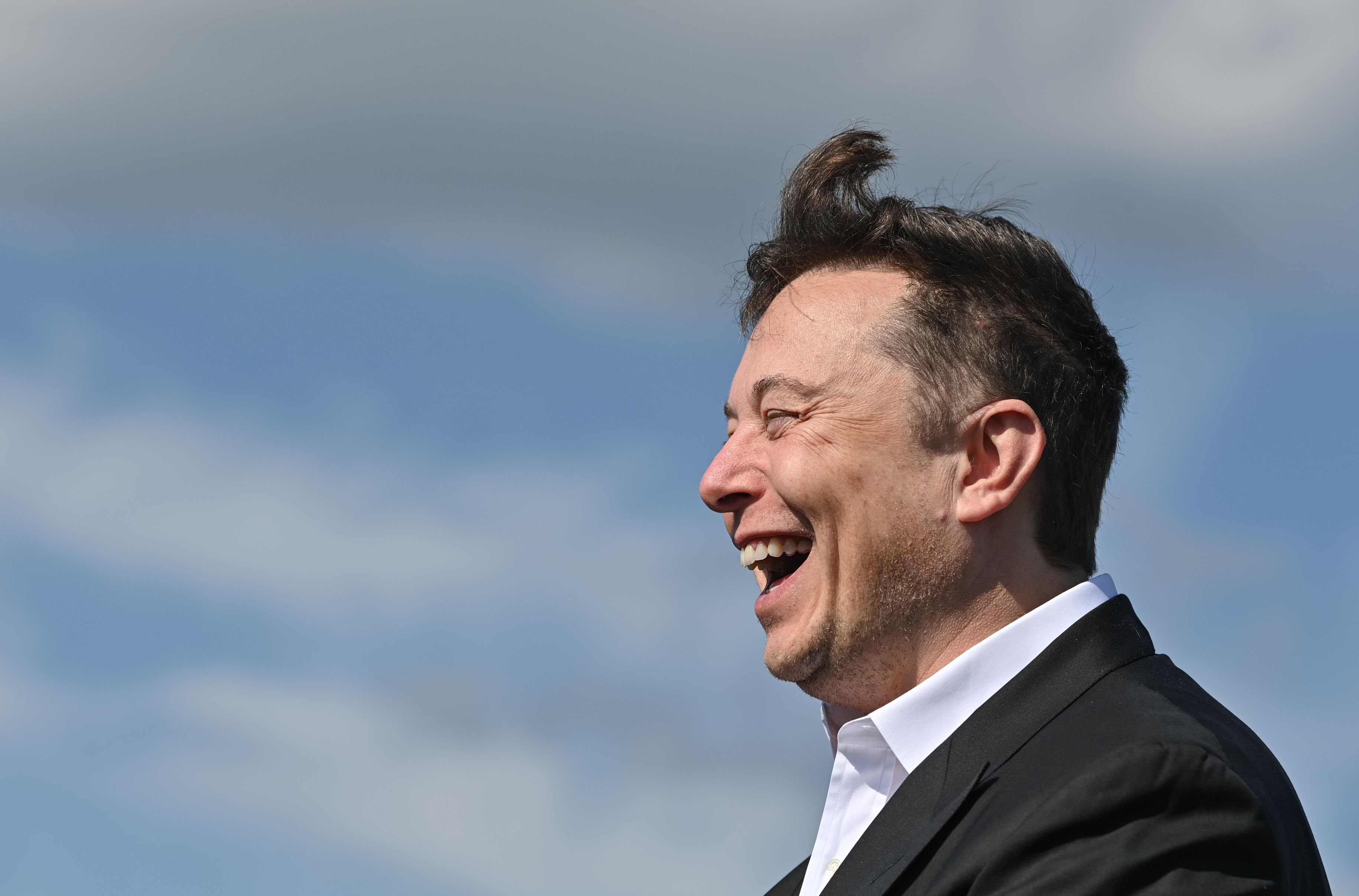 Elon Musk a devenit cel mai bogat om din lume. Averea fondatorului Tesla a crescut fulminant