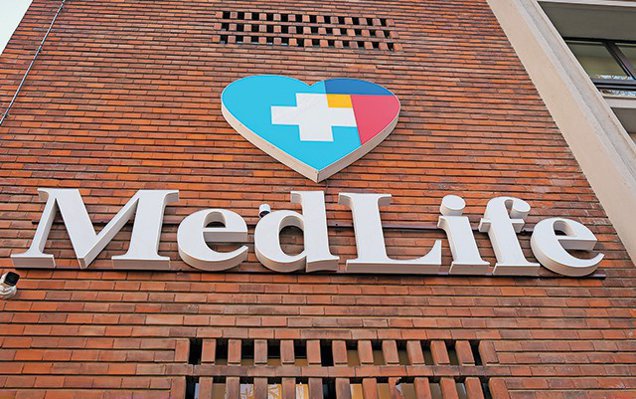 Bursă. Fondul de pensii privat Metropolitan Life a ajuns la o deţinere de 5,2% din operatorul de servicii medicale private MedLife, o investiţie de circa 105 mil. lei