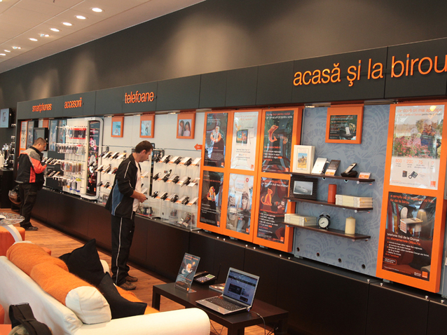 Orange se uită la achiziţia AKTA, cel mai mare jucător independent din cablu