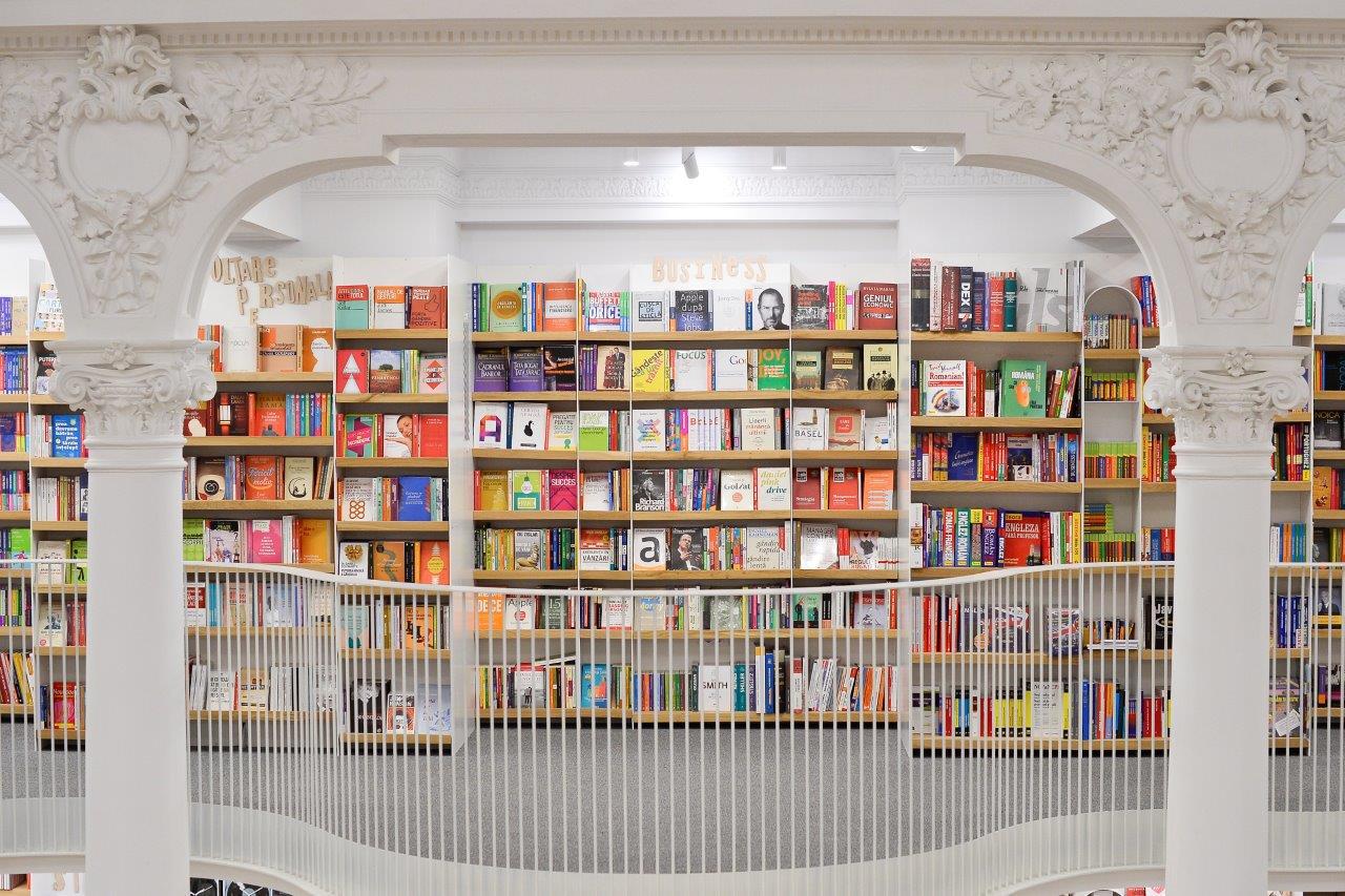 Lanţul Cărtureşti va intra cu prima librărie în Craiova. „Cele mai mari creşteri sunt în continuare aduse de librăriile din provincie. Ne uităm şi la alte oraşe.“