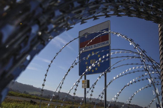 Comisia Europeană a propus oficial crearea unei poliţii europene antiimigraţie