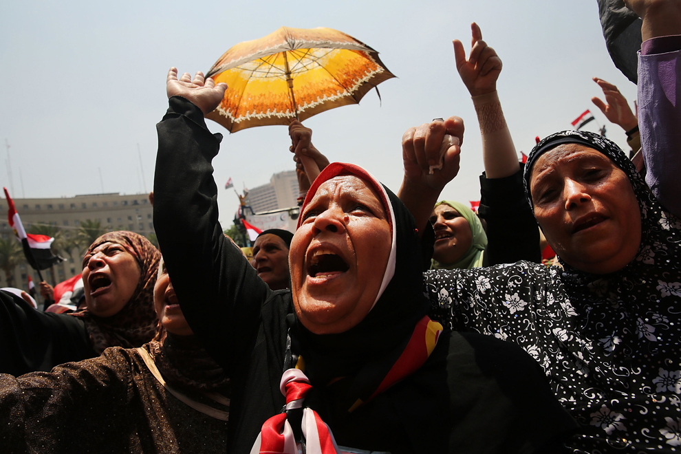 Suporteri ai opoziţiei egiptene se strâng în piaţa Tahrir din Cairo, Egipt, miercuri, 3 iulie 2013. 