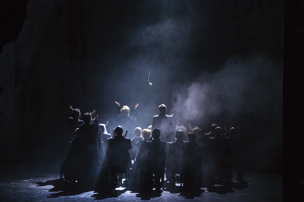 Imagine din timpul musicalului "Fantoma de la Operă", regizat de Stephen Barlow la Teatrul de Operetă şi Musical "Ion Dacian" din Bucureşti, sâmbătă, 24 ianuarie 2015.