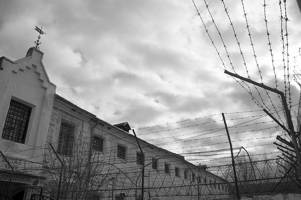 Penitenciarul Aiud a fost unul dintre cele mai importante şi mai dure locuri de detenţie din anii comunismului, aici au existat deţinuţi politici pînă la sfîrşitul anilor 1980. După 23 august 1944, la Aiud au fost încarceraţi şi deţinuţi de drept comun, şi deţinuţi politici. 