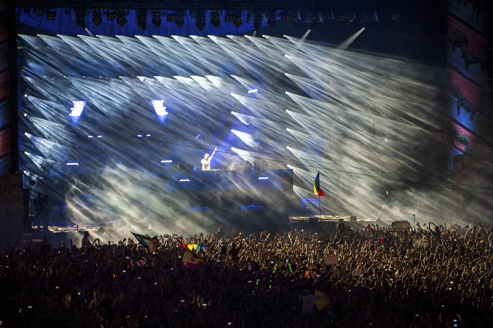 Armin van Buuren mixeaza in cadrul festivalului Untold, pe Cluj Arena, sambata, 1 august 2015.