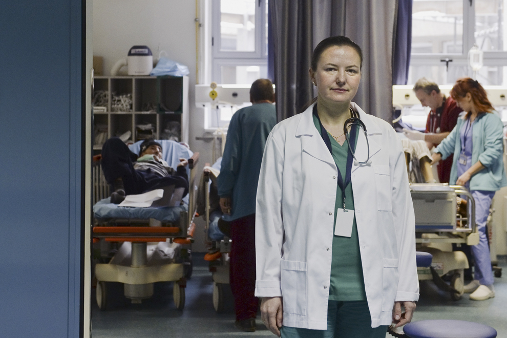 Dr. Silvia Nica, 41 de ani, medic primar în medicina de urgenţă în cadrul UPU a Spitalului Universitar de Urgenţă Bucureşti
