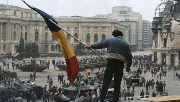 Revoluţia din 1989 şi teoriile conspiraţiei. Gelu Voican Voiculescu: Pentru noi, alternativă nu era ca în restul ţărilor. Era Ceauşescu sau ruşii (Partea I) | VIDEO