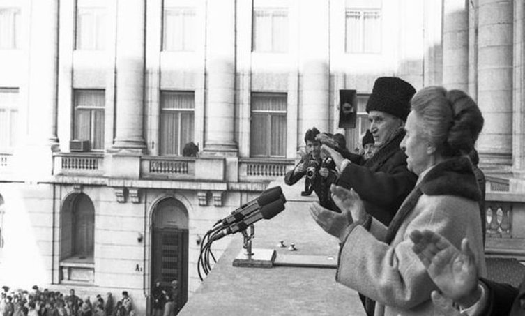 Revoluţia şi teoriile conspiraţiei. Ceauşescu, fost KGB-ist, ar fi fost influenţat telepatic să ţină mitingul din 21 decembrie (Partea a IV-a) | VIDEO