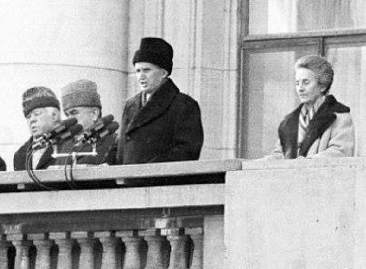 21-22 decembrie 1989. Revoluţia ajunge la Bucureşti. Ultimele cuvinte ale lui Ceauşescu înainte de fuga cu elicopterul de pe sediul CC | VIDEO
