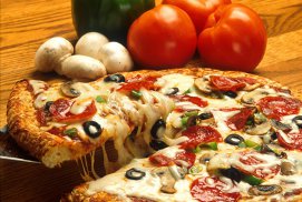 O pizza mare sau două medii? Ce este mai avantajos?