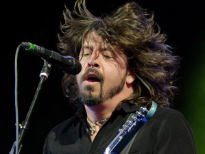 VIDEO: Foo Fighters a scos un single surpriză: 