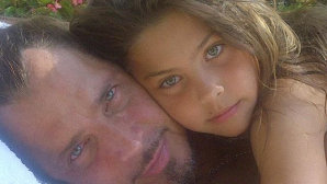 VIDEO: Fiica lui Chris Cornell cântă Hallelujah în memoria tatălui său şi a lui Chester Bennington