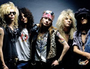 Cum un concert Guns N’Roses s-a transformat într-o cafteală generalizată