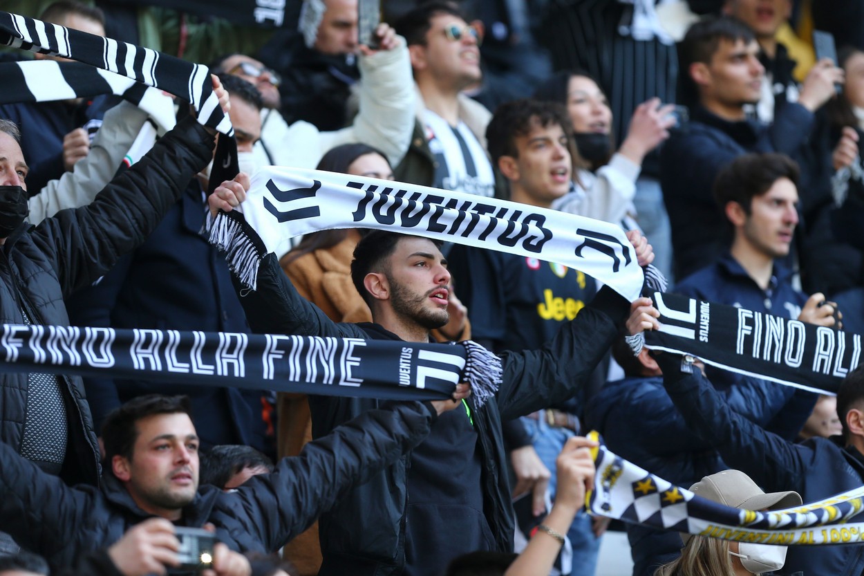 Scandal uriaş în fotbal: Juventus riscă retrogradarea şi excluderea din competiţiile UEFA
