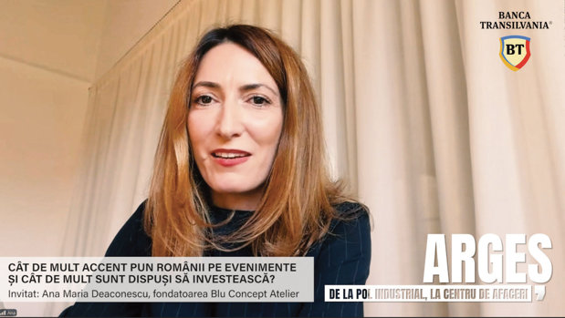 A lucrat în industria hotelieră şi a ajuns să îşi deschidă propriul atelier de floristică. „Am făcut aproape toate joburile. Iniţial, am lucrat ca recepţioneră, iar apoi am tot crescut“