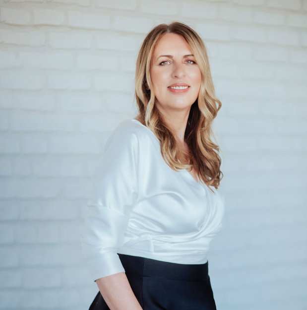 100 Cele mai puternice femei din business. Carmina Dragomir, CEO, Metropolitan Life România