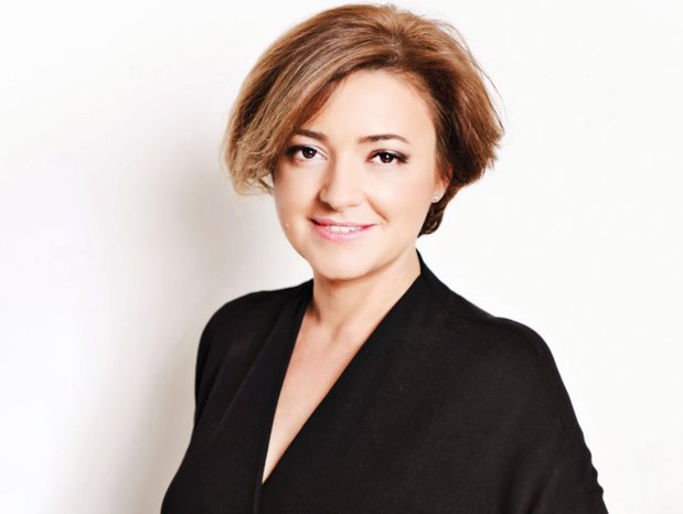 Cine este românca ce a dus pantofii fabricaţi la Huşi în capitalele modei şi a construit, pornind de la o afacere lansată la doar 18 ani, pe când era studentă, un business de peste 130 de milioane de lei?