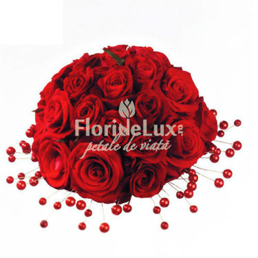 http://www.floridelux.ro/buchet-25-trandafiri-si-decoratiuni-perle-rosii.html
